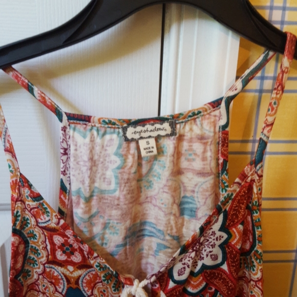 Top - Picture 2 of 4